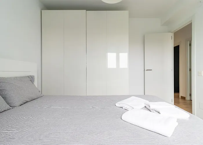 Luminoso Castros * Σανταντέρ